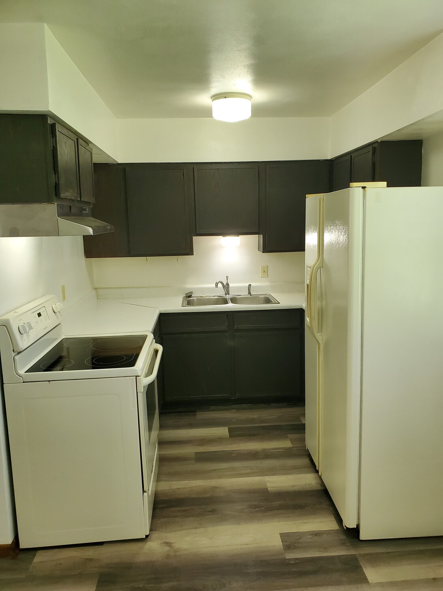 Kitchen - 172 North St