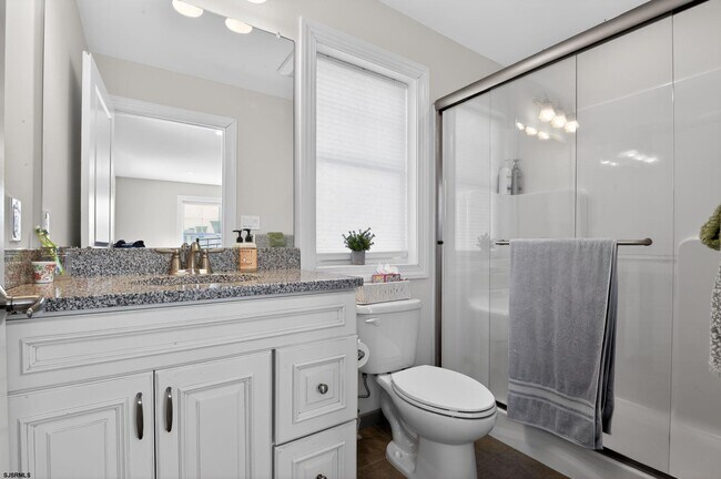 Building Photo - 103 N Madison Ave