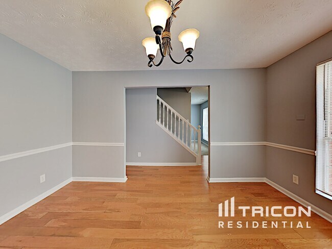Building Photo - 2996 Aberdeen Way