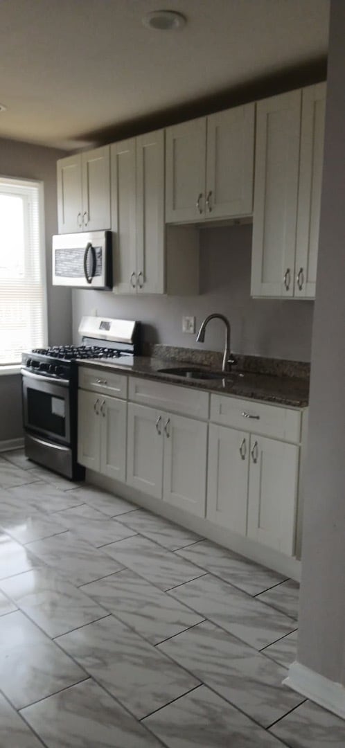 Building Photo - 3213 The Alameda