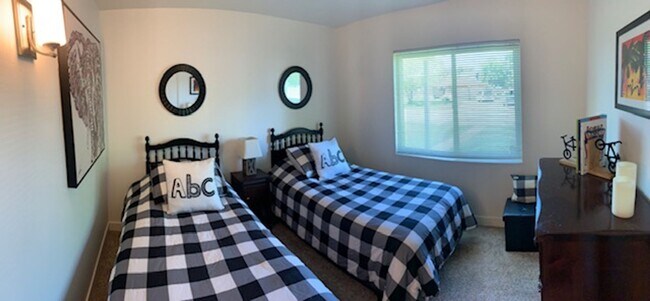 Building Photo - Beautifully Updated 3 Bedroom 1 Bath Home in the Spokane Valley