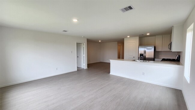 Building Photo - 29018 Rustic Windmill Wy