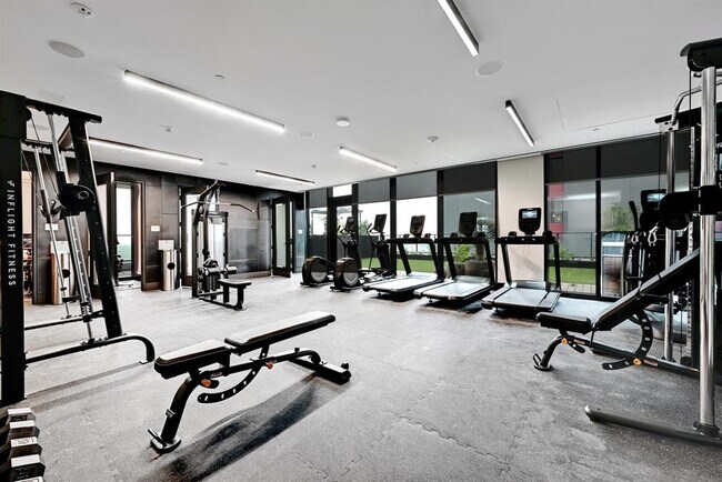 Building Photo - 84 Northeast Dr