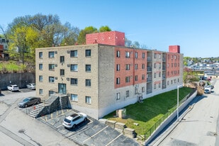 Building Photo - 44 Byron St