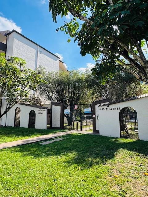 Building Photo - 1950 W 54th St