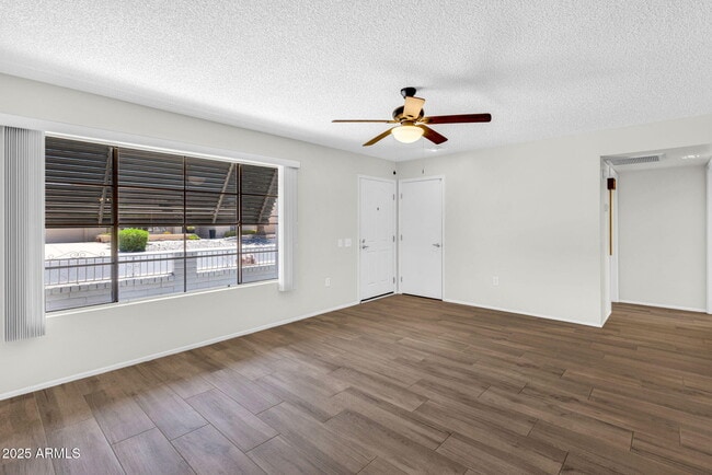 Building Photo - 14126 W Pennystone Dr