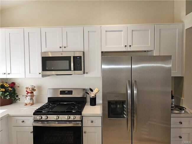 Building Photo - 291 Chaumont Cir