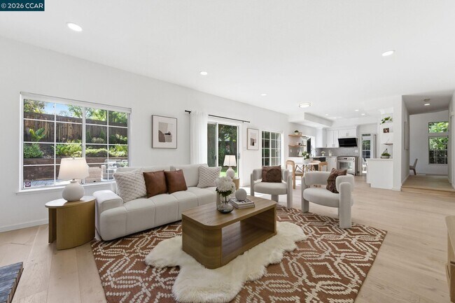 Building Photo - 601 Ambience Way