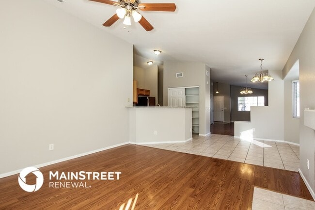 Building Photo - 7351 W Eugie Ave