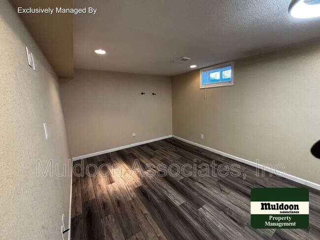 Building Photo - 610 N Tower St