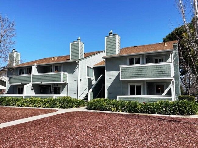 Primary Photo - 1396 Lick Ave