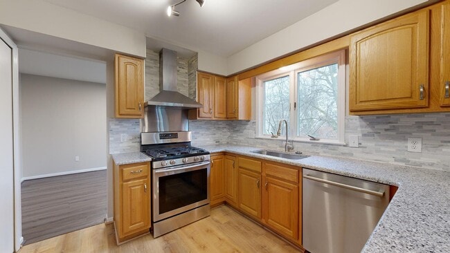 Building Photo - 3129 Fawnmeadow Ct