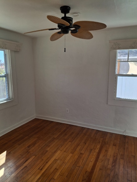 Building Photo - 6941 Dartmouth Ave N