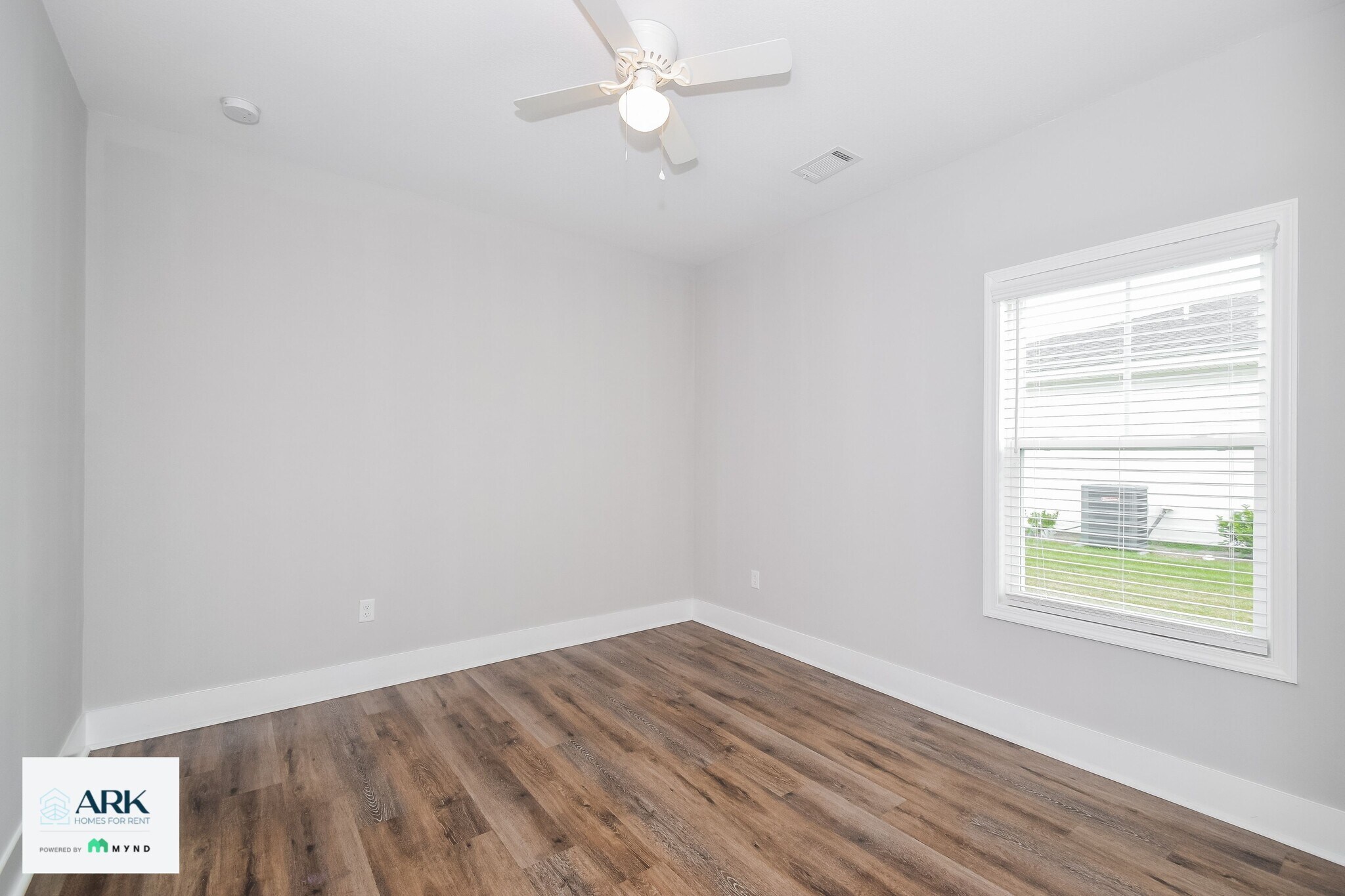 Building Photo - 1003 Autumns Wood Cir E
