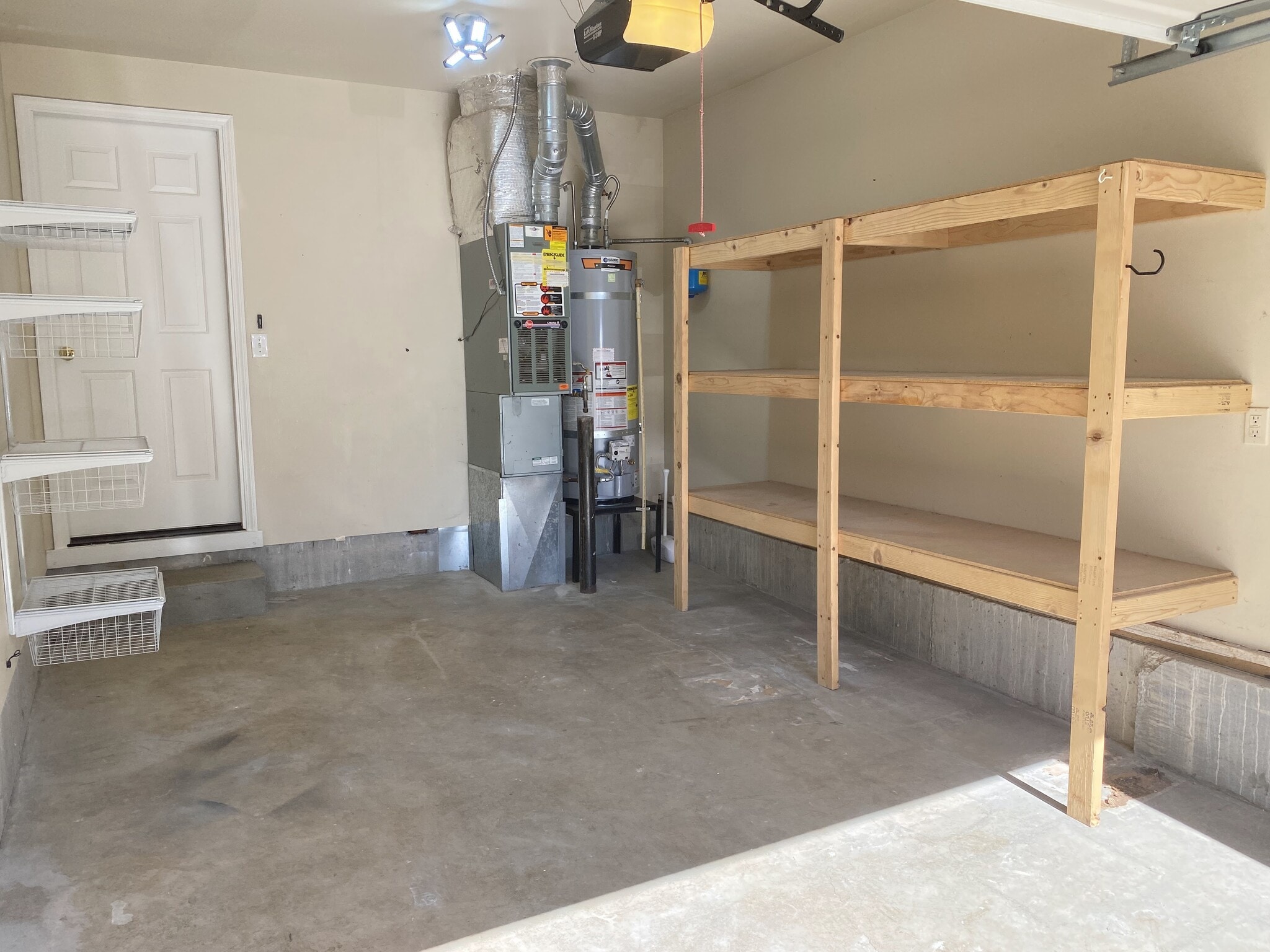 Attached Garage - 12733 SE 23rd Avenue