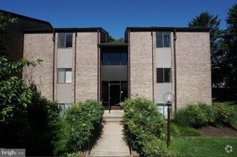Building Photo - 19122 Mills Choice Rd