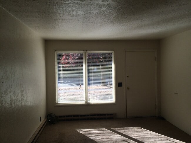 Building Photo - purvis01