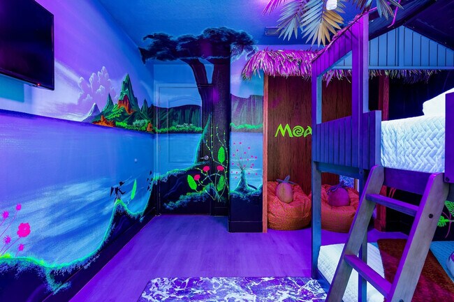 Building Photo - 8928 Cuban Palm Rd