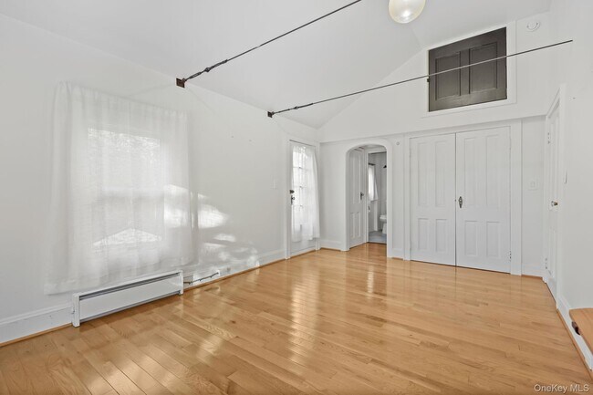 Building Photo - 1302 NY-22