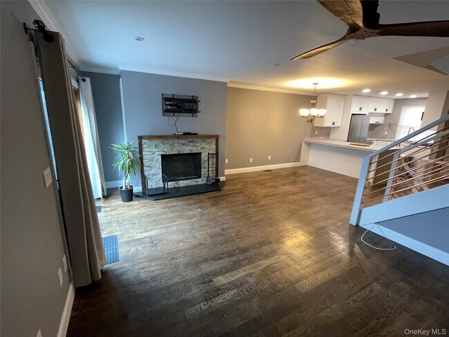 Building Photo - 18 Brewster Woods Dr