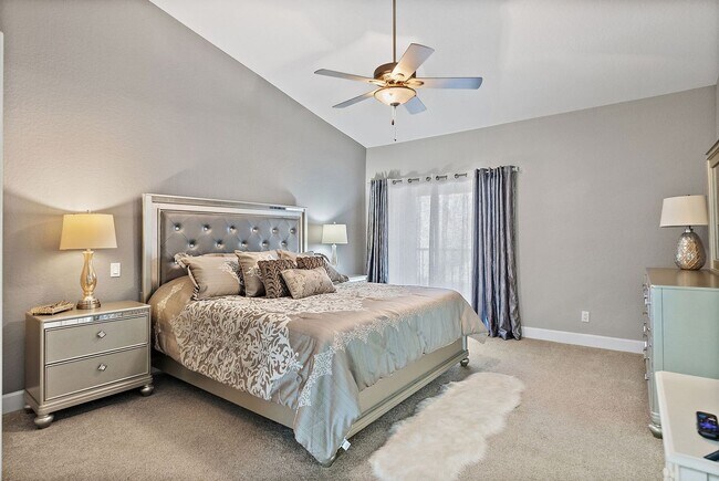 Building Photo - Two Bedroom/Two and a half bath gated townhome.