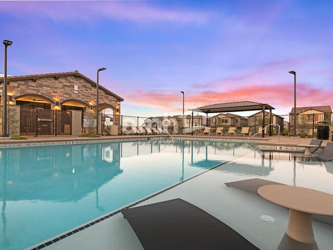 Building Photo - 8843 Brent Leaf Ave