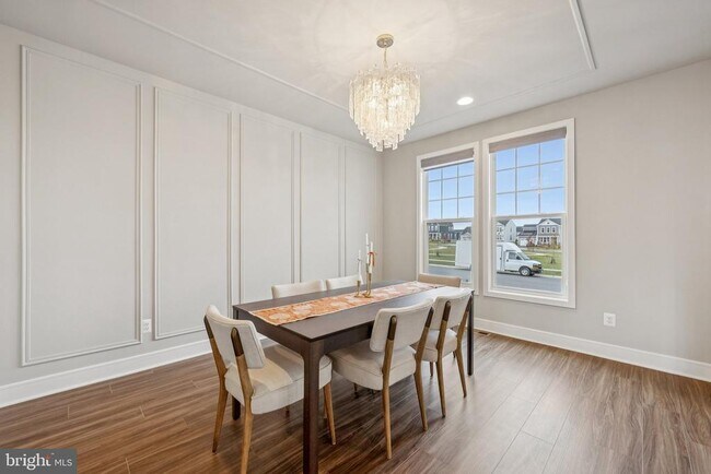 Building Photo - 101 Milvian Wy SE