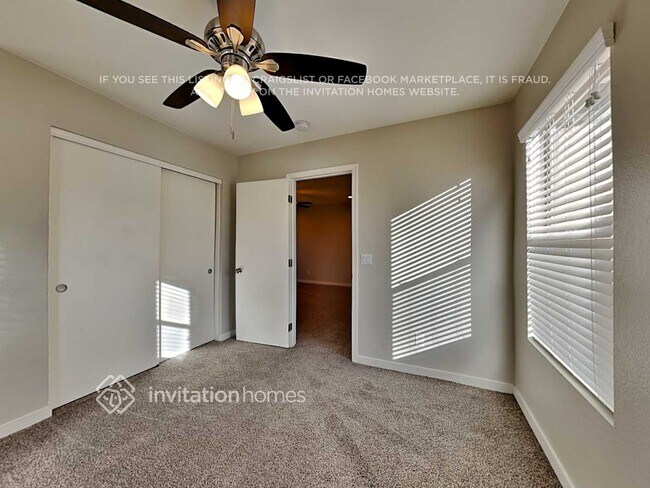 Building Photo - 11178 W Garfield St