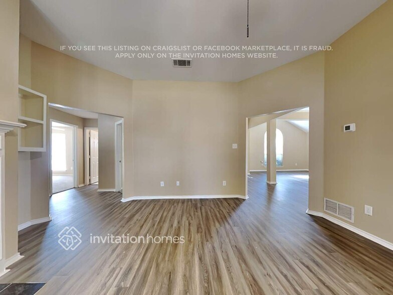 Building Photo - 1312 Regatta Pl