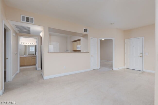 Building Photo - 8000 W Badura Ave