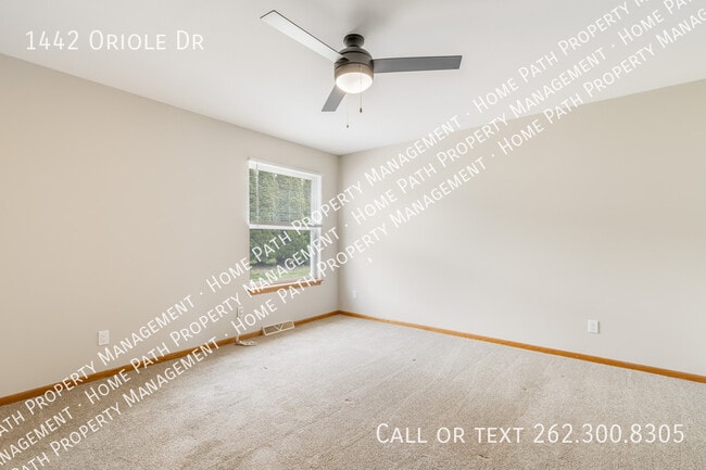 Building Photo - 1442 Oriole Dr
