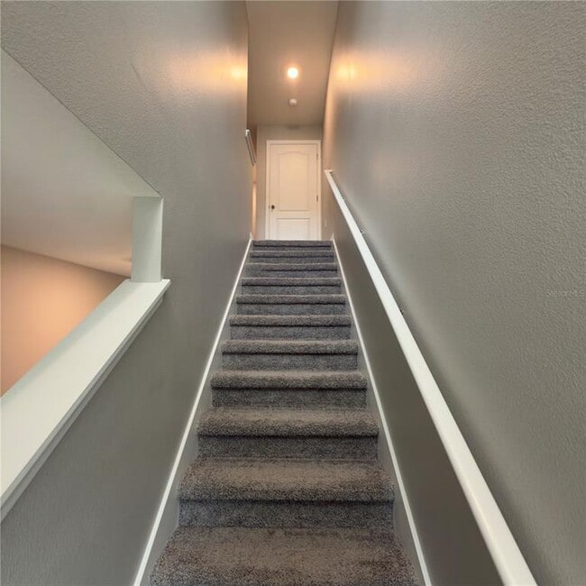 Building Photo - 542 Zinfandel Dr