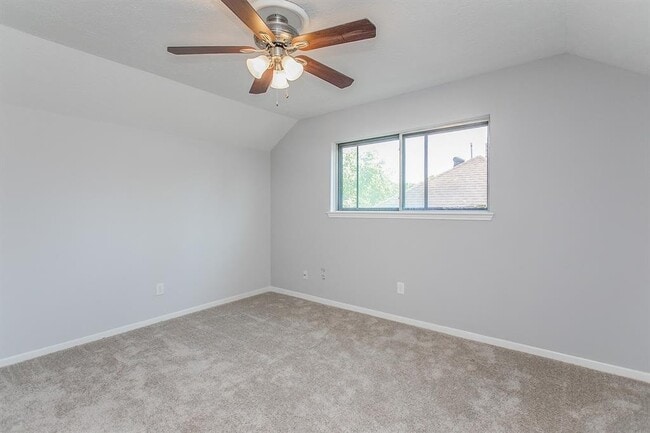 Building Photo - Beautifully renovated 4 bedroom home in a great subdivision