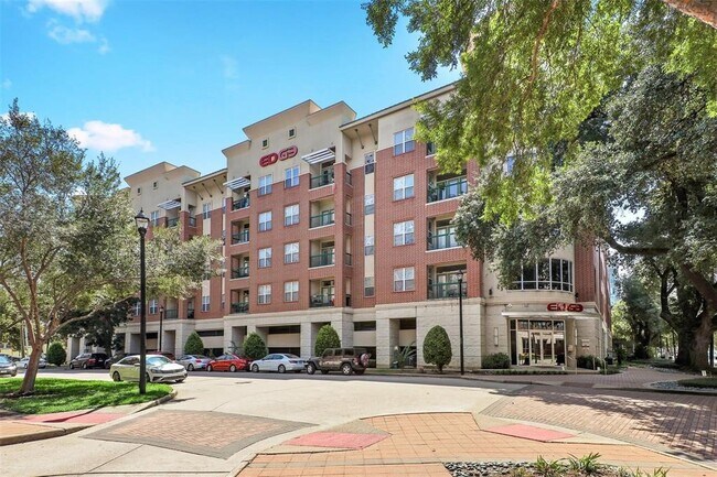Building Photo - 300 St Joseph Pkwy