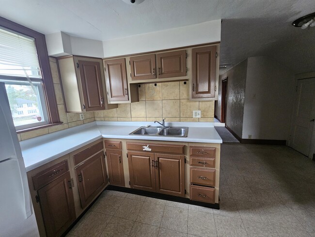 Primary Photo - 1316 W Indiana Ave