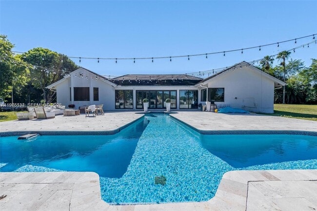 Building Photo - 17795 SW 158th St