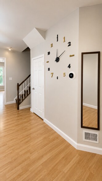 Building Photo - 46802 Lawnes Creek Ter