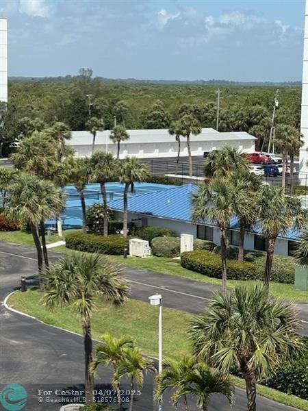 Building Photo - 5151 N Hwy A1A