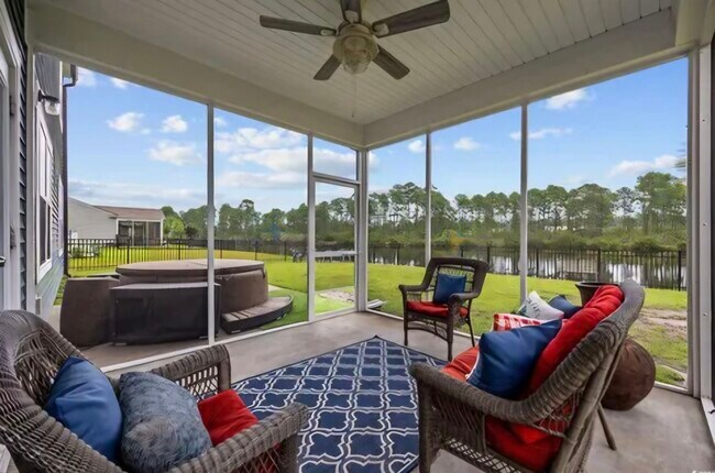 Building Photo - 897 Wild Leaf Loop