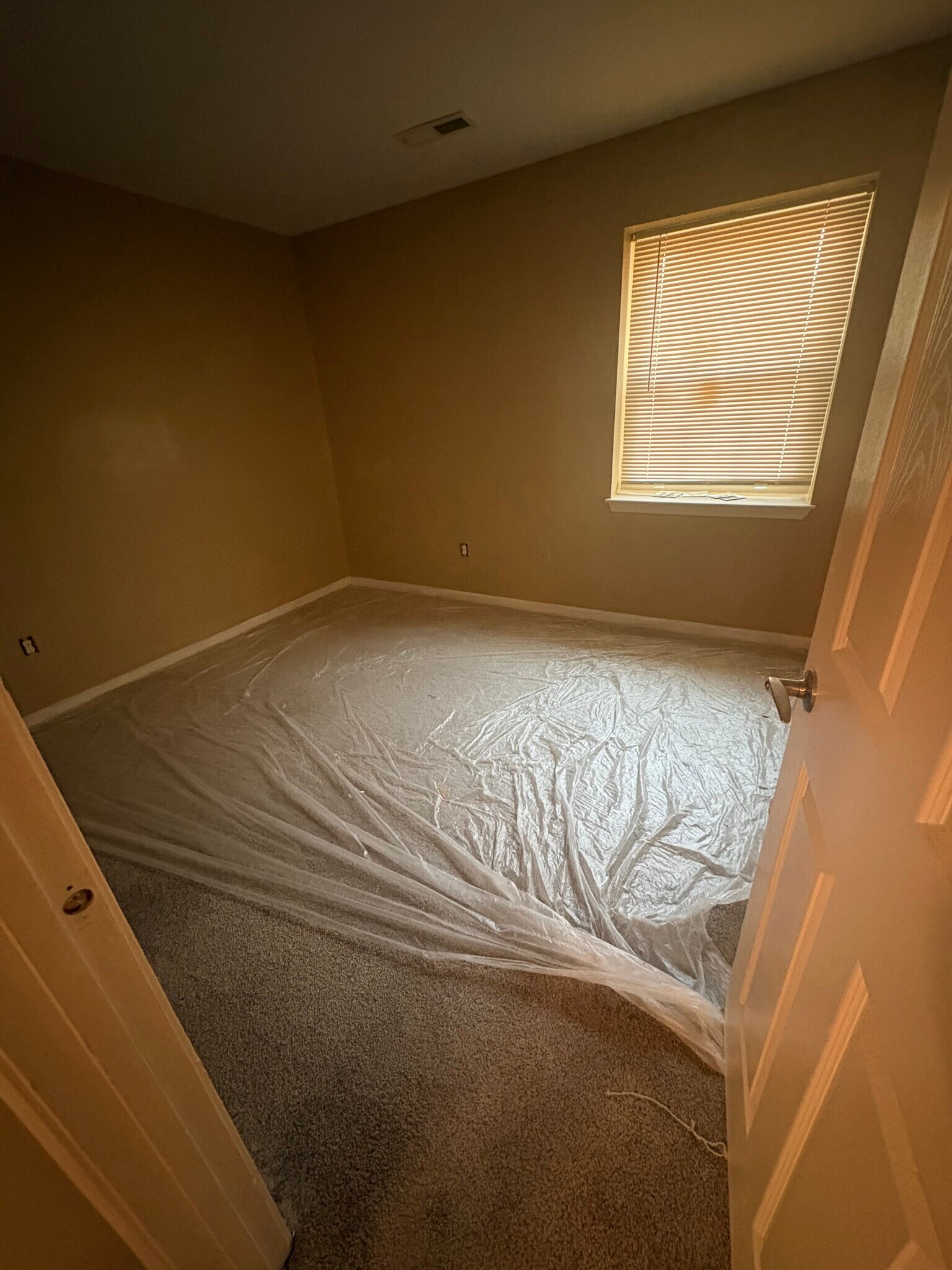 Building Photo - 2 Banyan Wood Ct