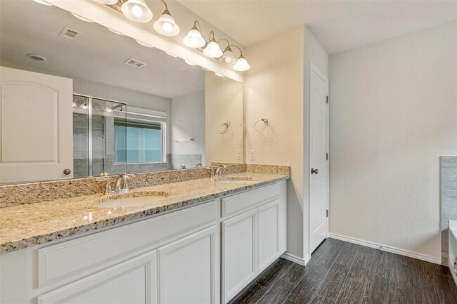 Building Photo - 10612 Turnbull Loop