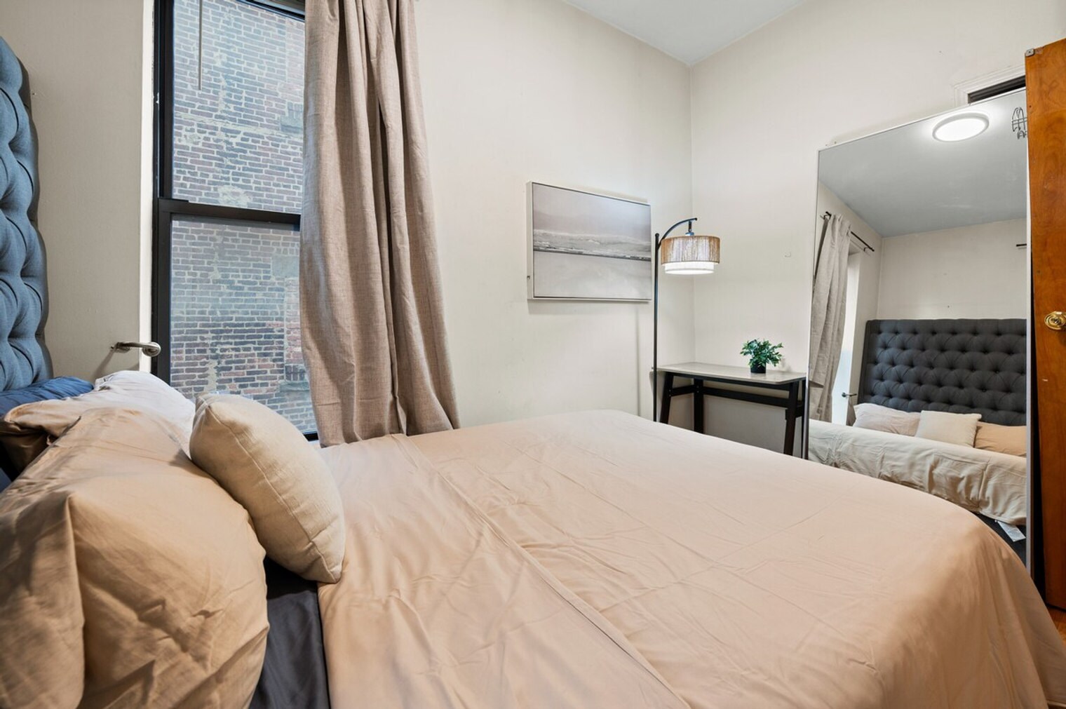 Building Photo - 690 9th Ave