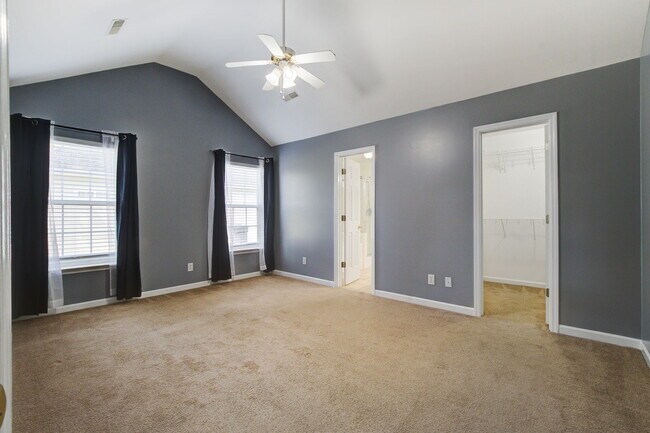 Building Photo - 7856 High Maple Cir