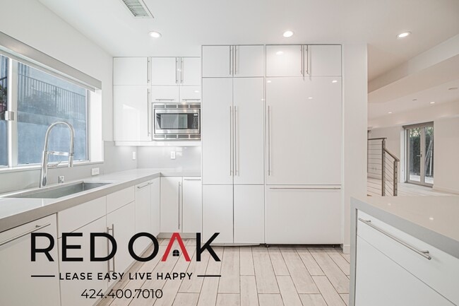 Building Photo - 947 4th St