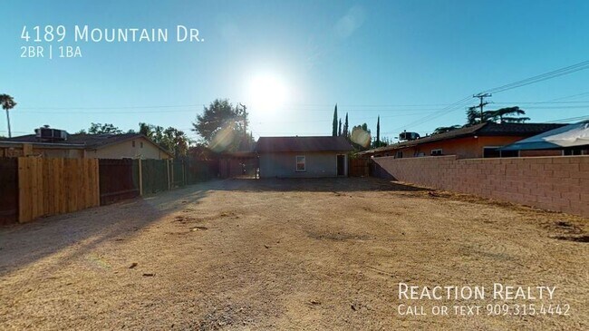 Building Photo - 4189 N Mountain Dr