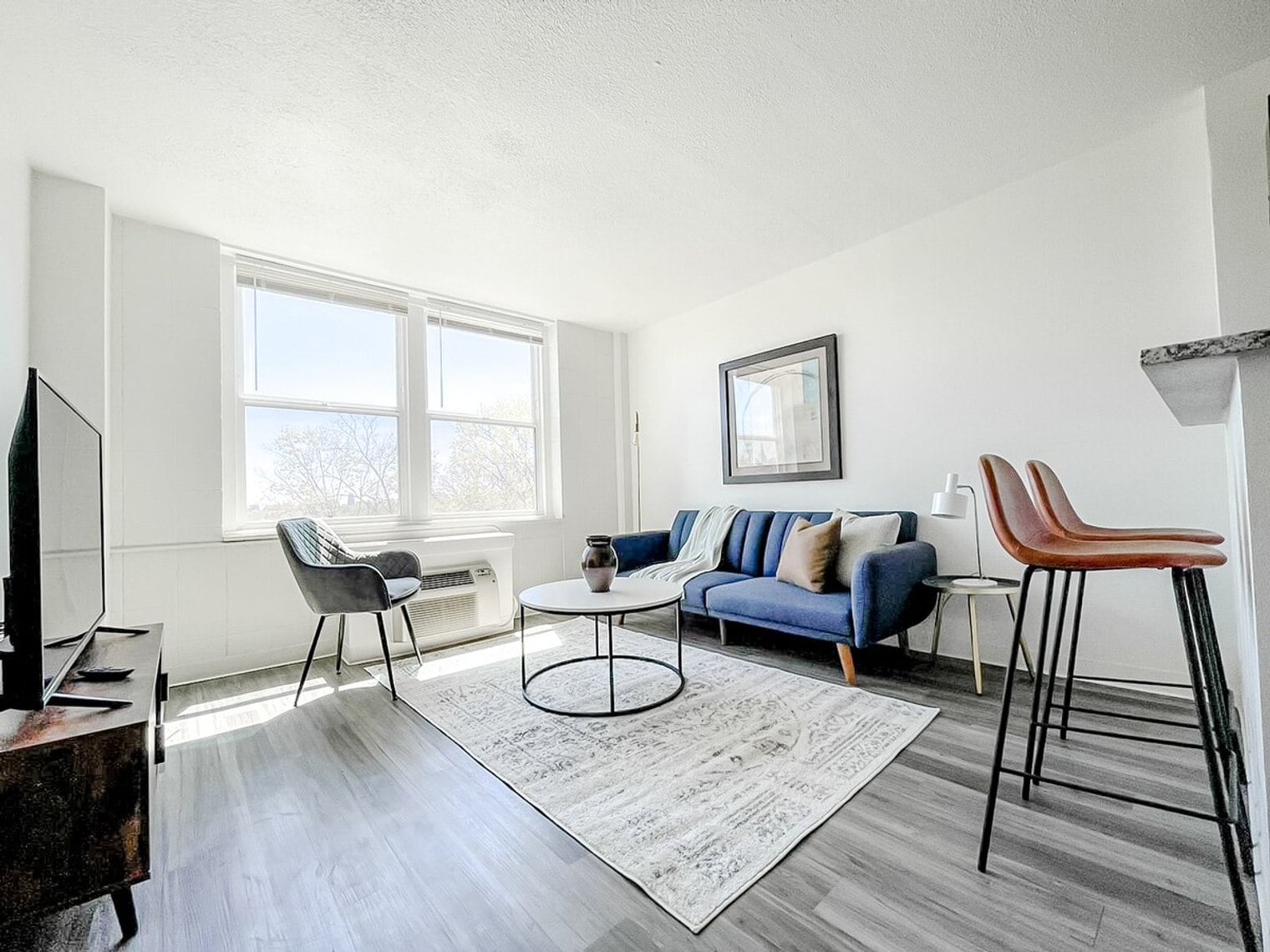 Building Photo - 2515 Burnet Ave