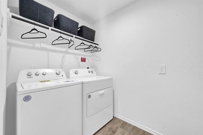 Building Photo - 4214 Freya Pointe Dr