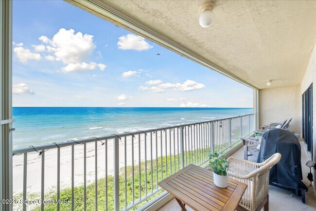 Building Photo - 1095 N Hwy A1A