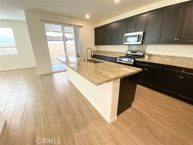 Building Photo - 3167 E Mt Rainier Drive