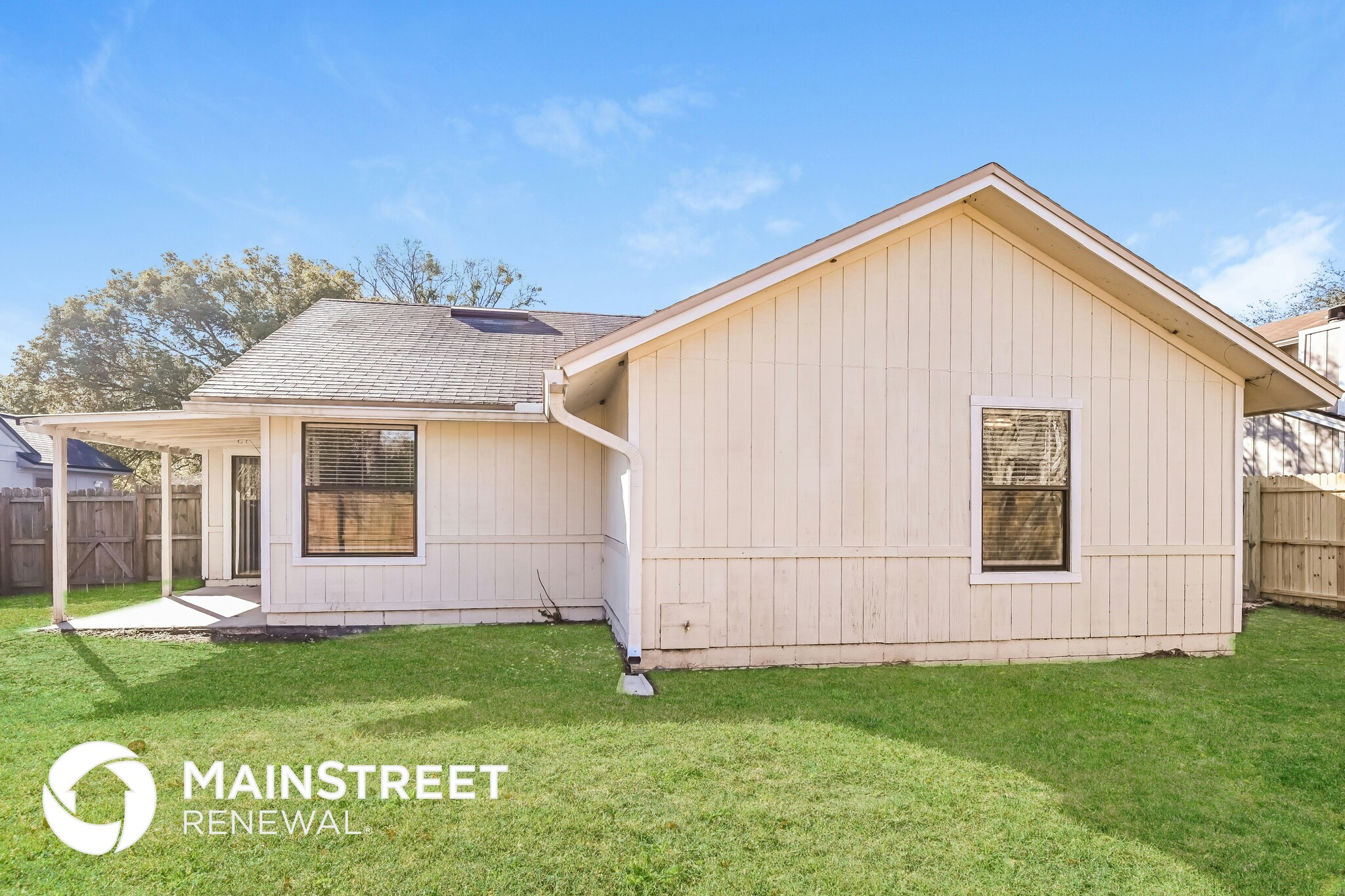 Building Photo - 8167 Fort Chiswell Trail